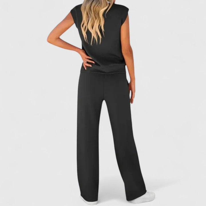 Elara · Ensemble Élégant et Confortable