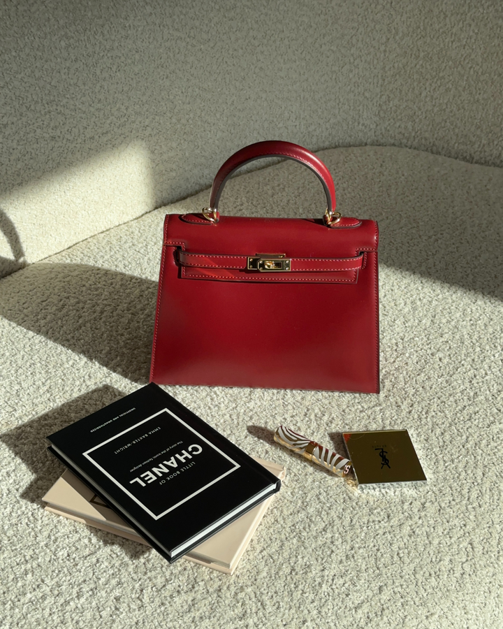 Elara · Élégant Mini Sac en Cuir Bordeaux