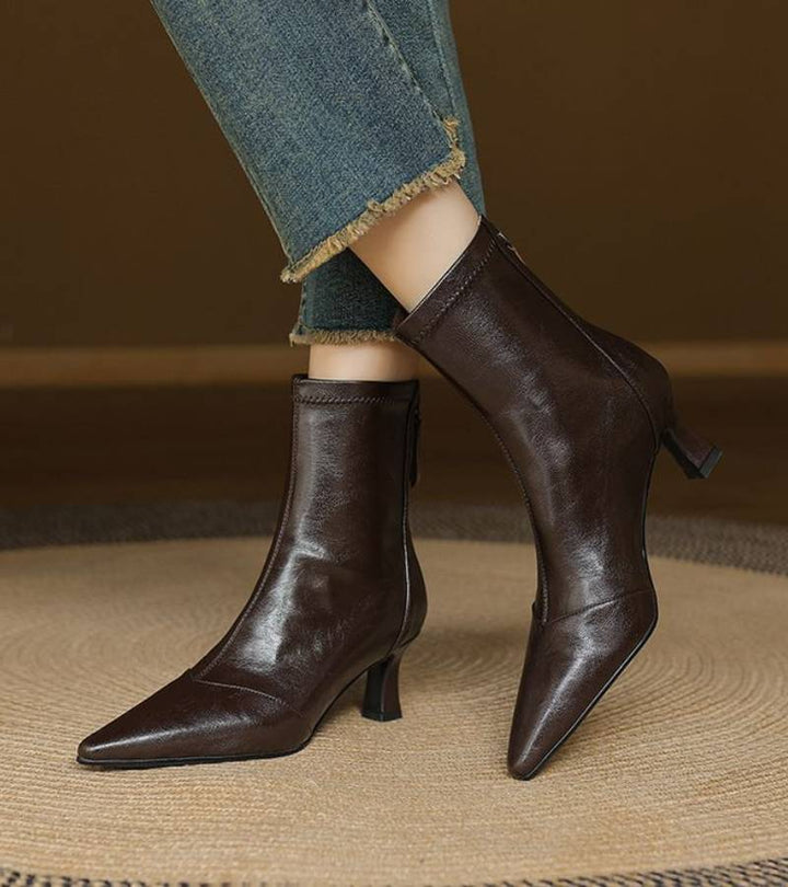 Elara · Bottines en cuir à talon raffiné