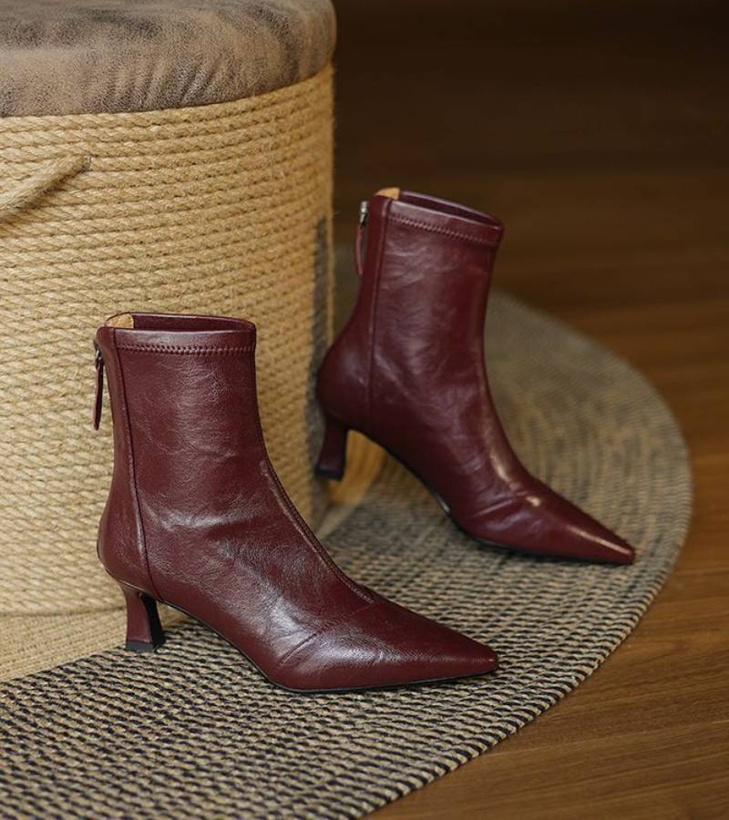 Elara · Bottines en cuir à talon raffiné