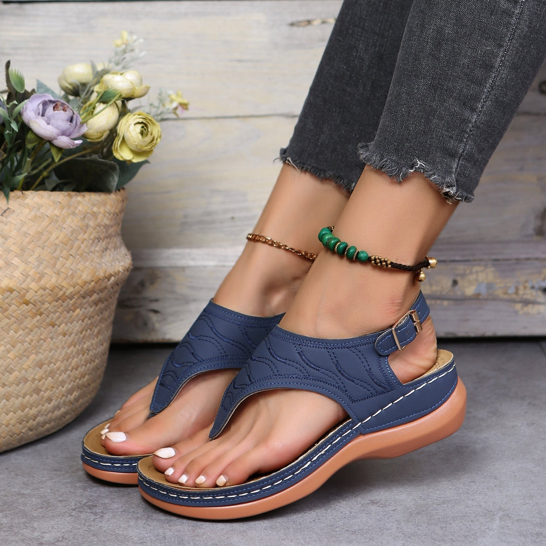 Elara · Sandales Ergonomiques Clara en Confort Élégant