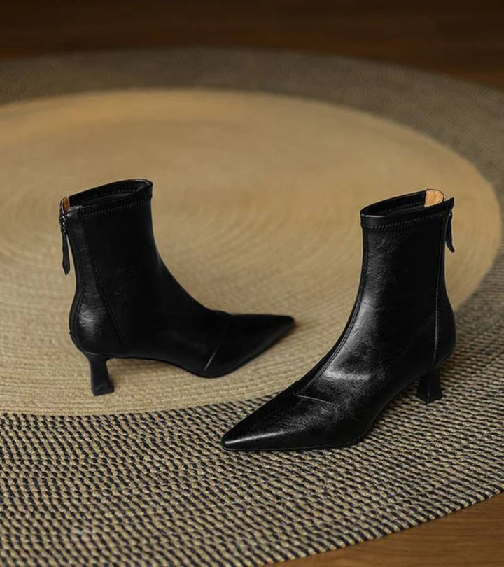 Elara · Bottines en cuir à talon raffiné