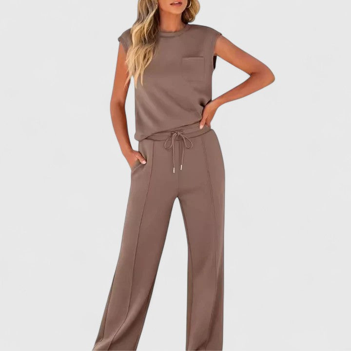 Elara · Ensemble Élégant et Confortable