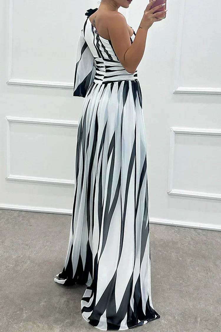 Hazel™ | Robe Maxi Élégante à Rayures avec Épaule Dégagée