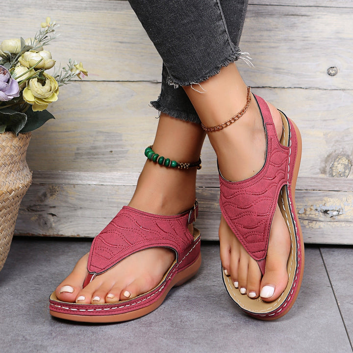 Elara · Sandales Ergonomiques Clara en Confort Élégant