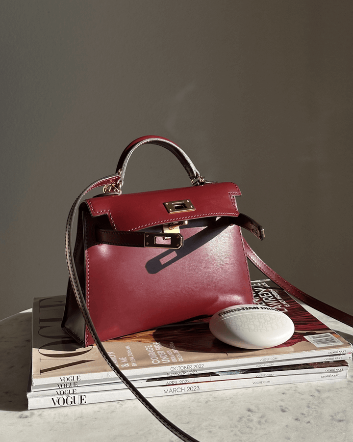 Elara · Élégant Mini Sac en Cuir Bordeaux