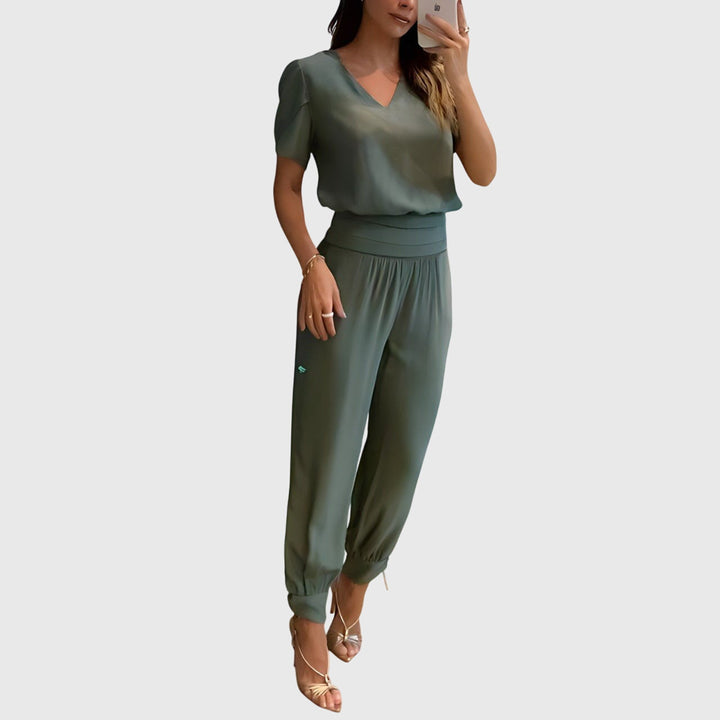 Elara · Ensemble Élégant Blouse et Pantalon