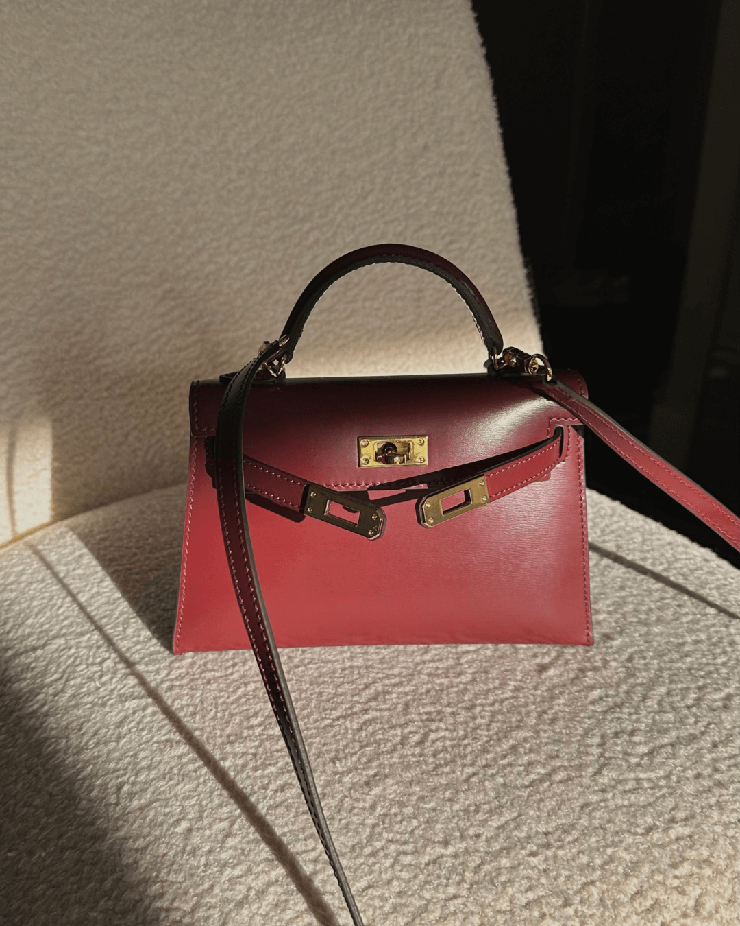 Elara · Élégant Mini Sac en Cuir Bordeaux