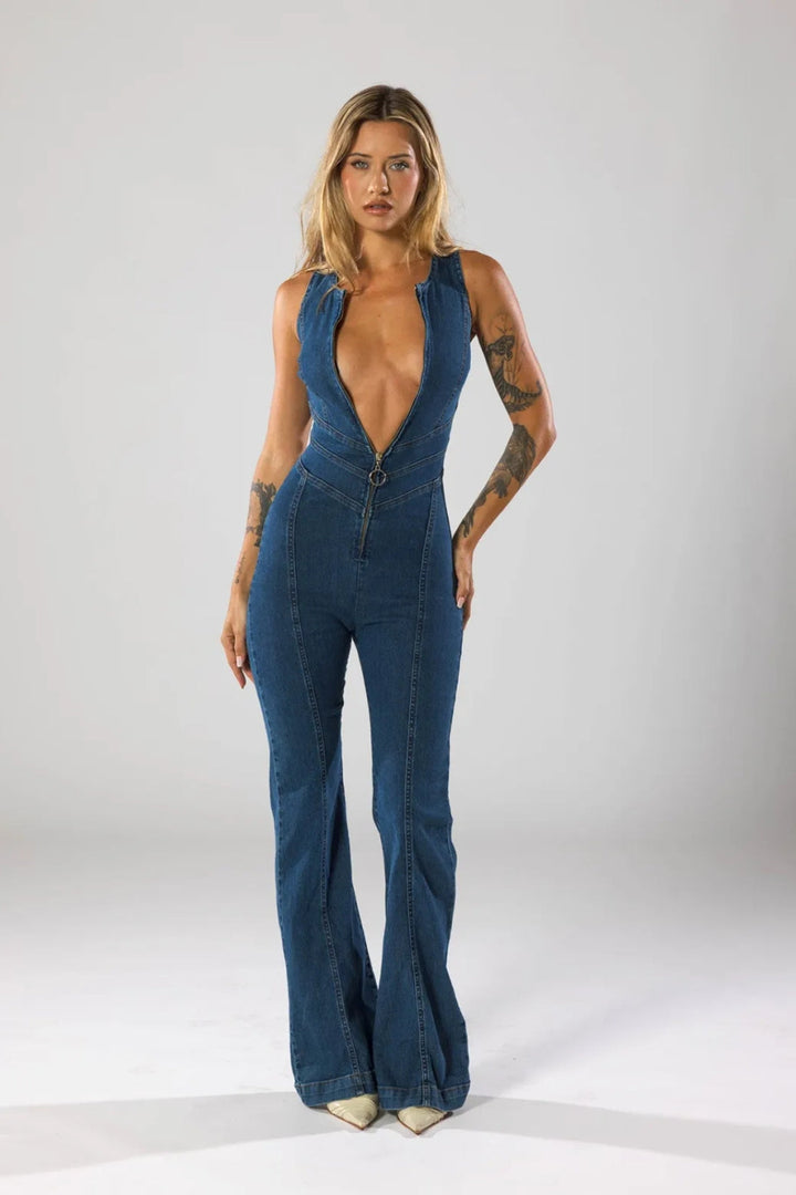 Elara · Élégante Combinaison en Denim