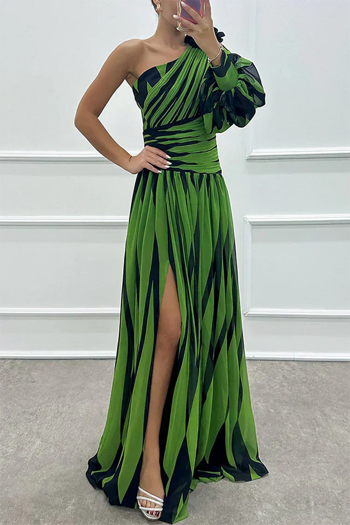 Hazel™ | Robe Maxi Élégante à Rayures avec Épaule Dégagée