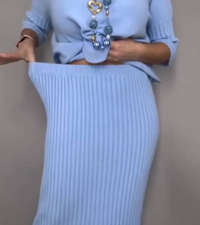 Debora | Ensemble en tricot avec jupe midi côtelée