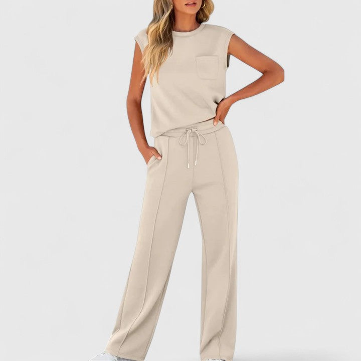 Elara · Ensemble Élégant et Confortable