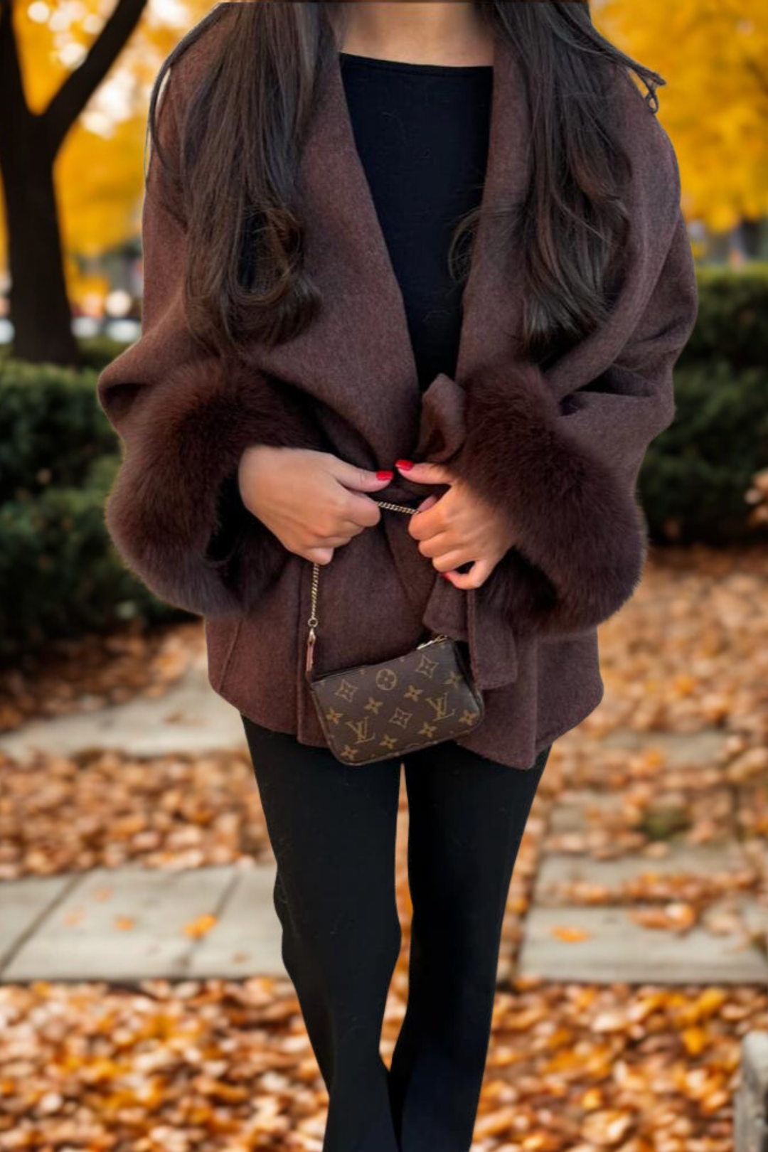 Elara · Manteau en Fourrure à Manches