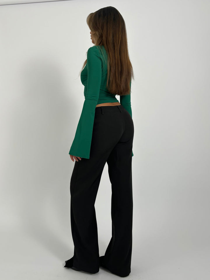 Elara · Chic en Dentelle Nordique