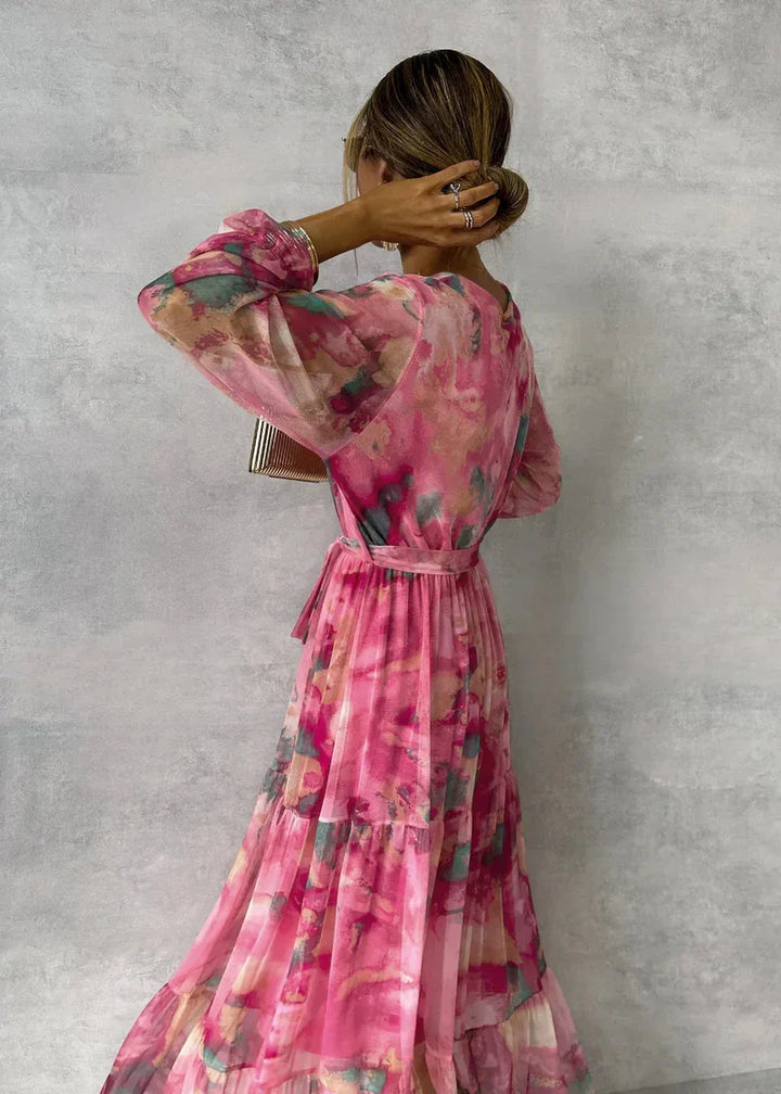 ZOEY | Robe portefeuille florale vive avec une silhouette en couches flatteuse