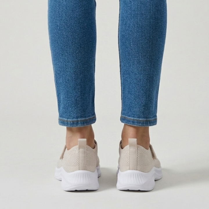 Nicole - Sandale confortable pour femme avec velcro