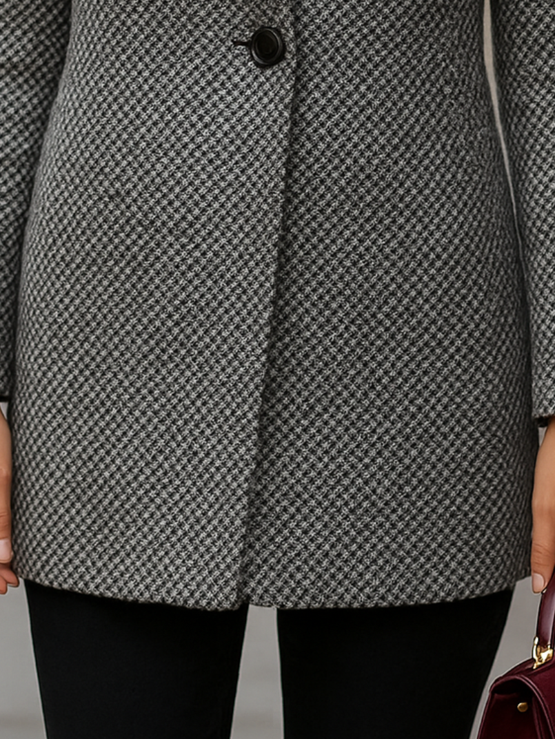 Elara · Manteau Élégant au Charme Éternel