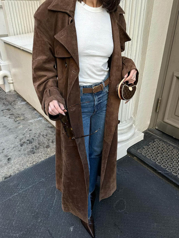 Elara · Trench Chic en Daim Doux
