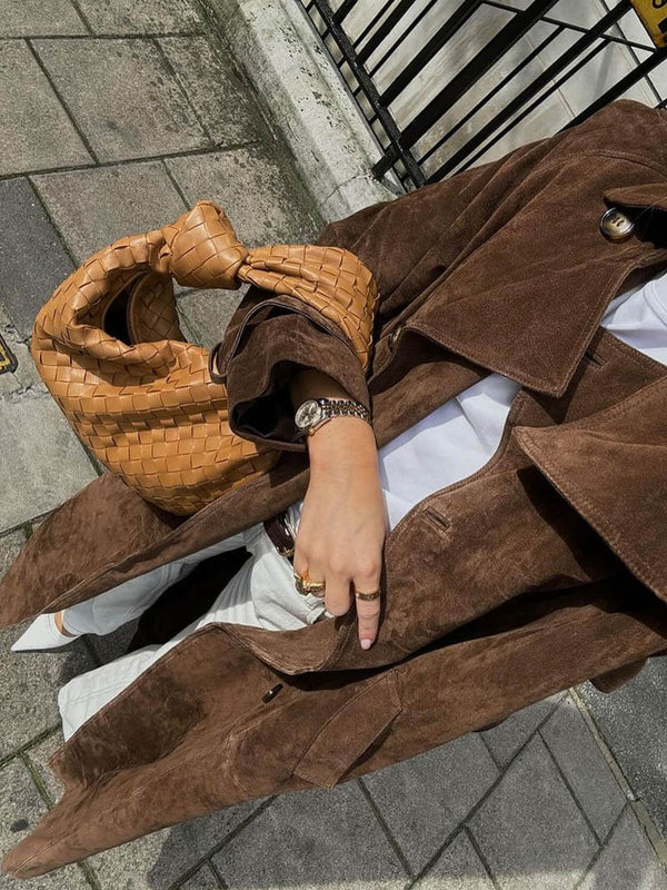 Elara · Trench Chic en Daim Doux