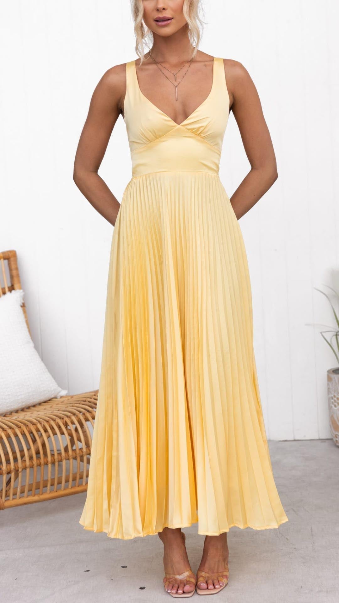 Malka™ | Robe Maxi Plissée avec Décolleté en V