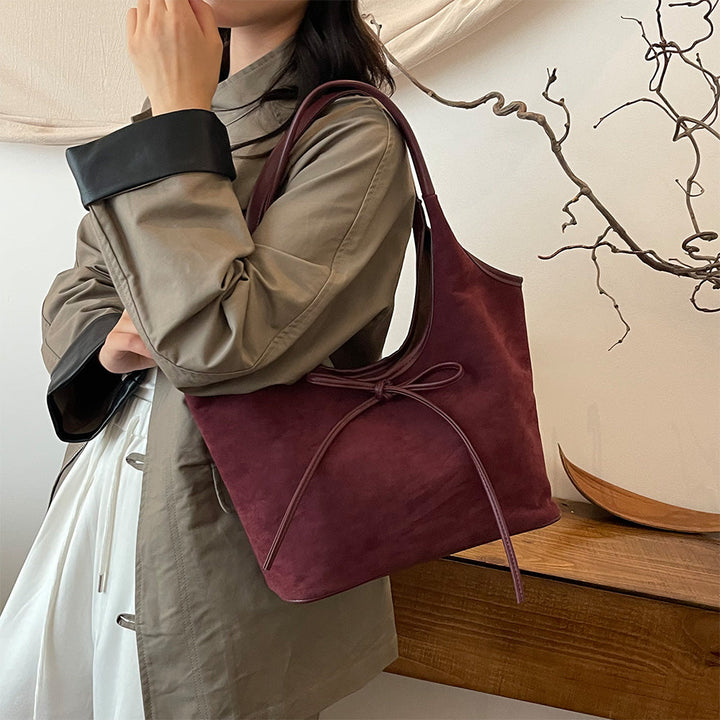Elara · Sac Hélène