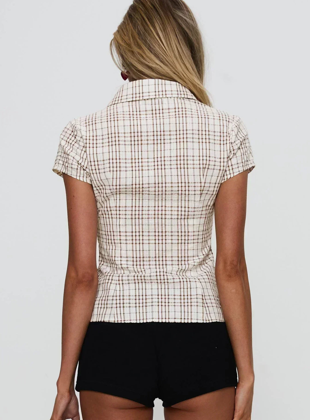 Elara · Chemise Cintrée Élégante