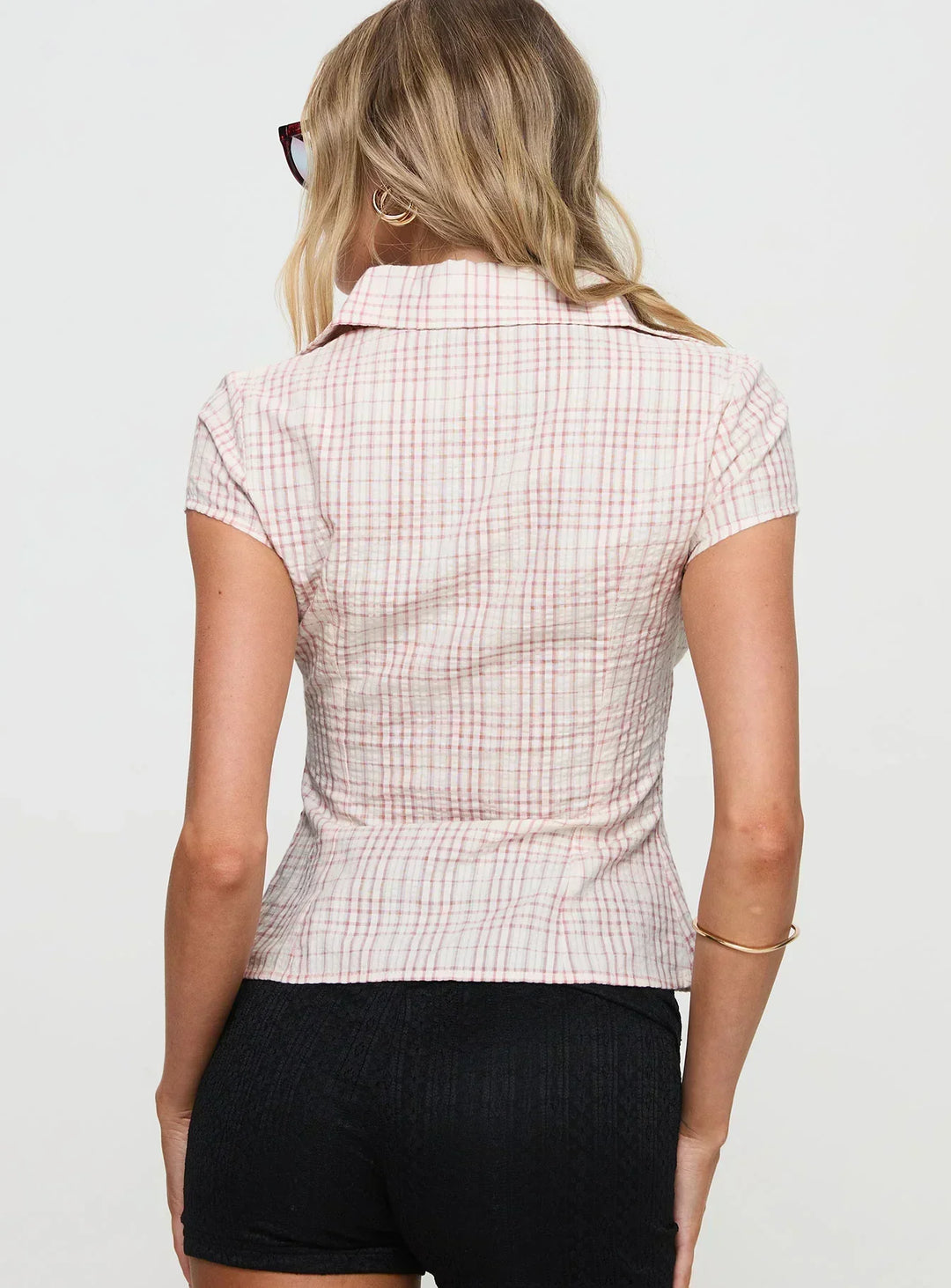 Elara · Chemise Cintrée Élégante