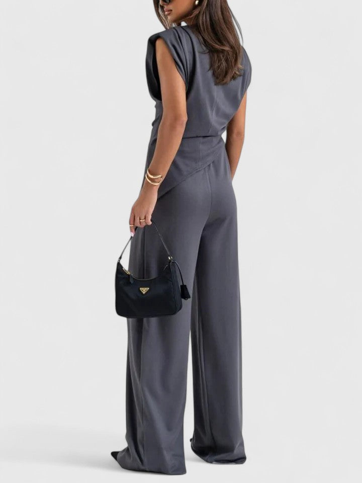 Sharon · Ensemble Chic