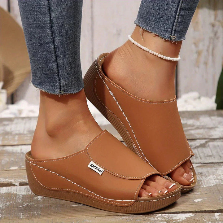 Elvoria | Sandales Slip-On