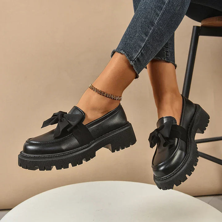 Elara · Chaussures à plateforme légères et élégantes