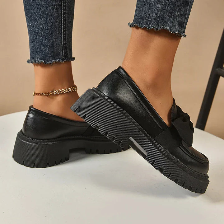 Elara · Chaussures à plateforme légères et élégantes