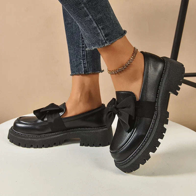 Elara · Chaussures à plateforme légères et élégantes