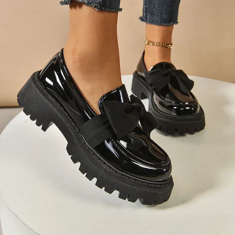 Elara · Chaussures à plateforme légères et élégantes