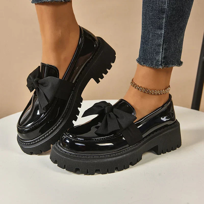 Elara · Chaussures à plateforme légères et élégantes