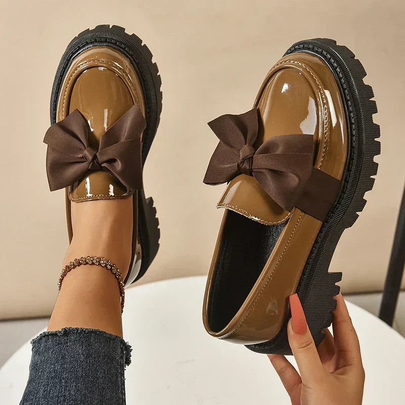 Elara · Chaussures à plateforme légères et élégantes