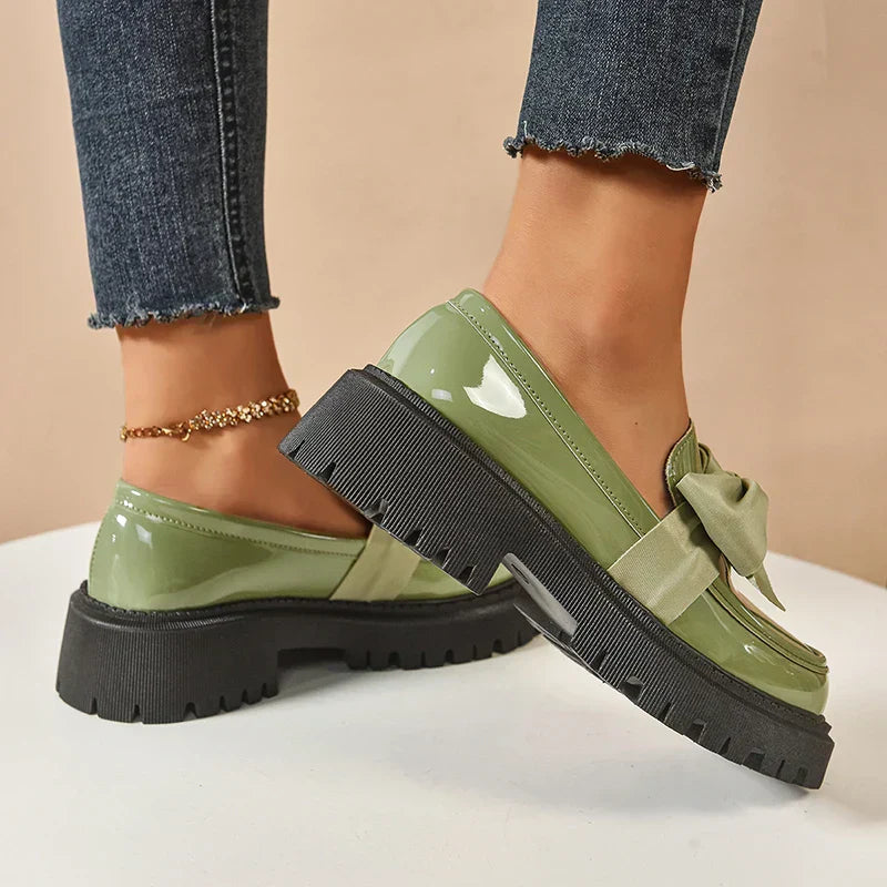 Elara · Chaussures à plateforme légères et élégantes