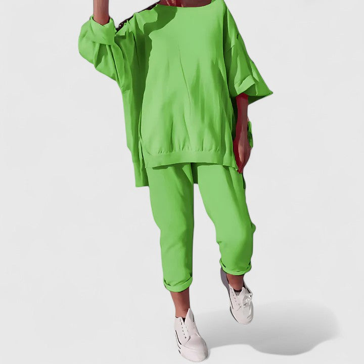 Elara · Ensemble Élégant et Confortable