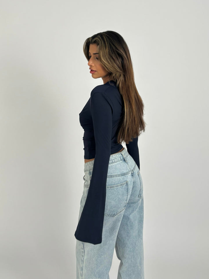 Elara · Chic en Dentelle Nordique
