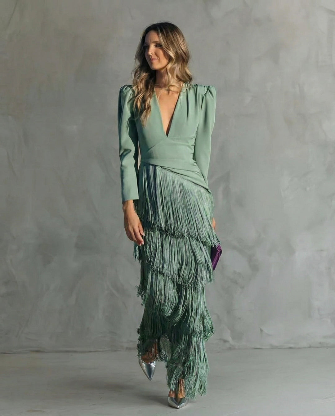 Chiara - Robe élégante avec des manches à franges