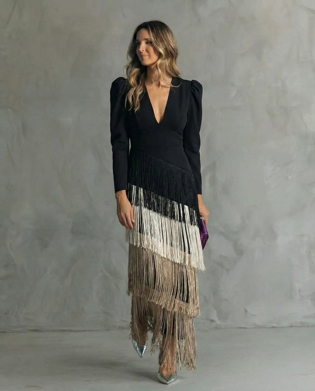 Chiara - Robe élégante avec des manches à franges