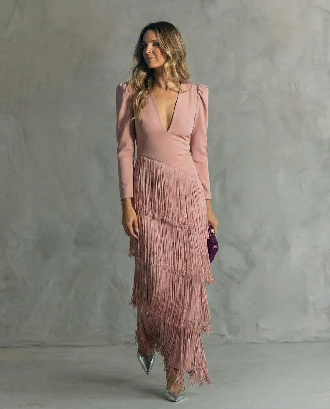 Chiara - Robe élégante avec des manches à franges