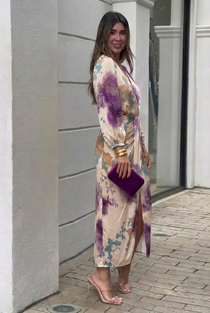 Valeria | Robe Élégante avec Décolleté en V
