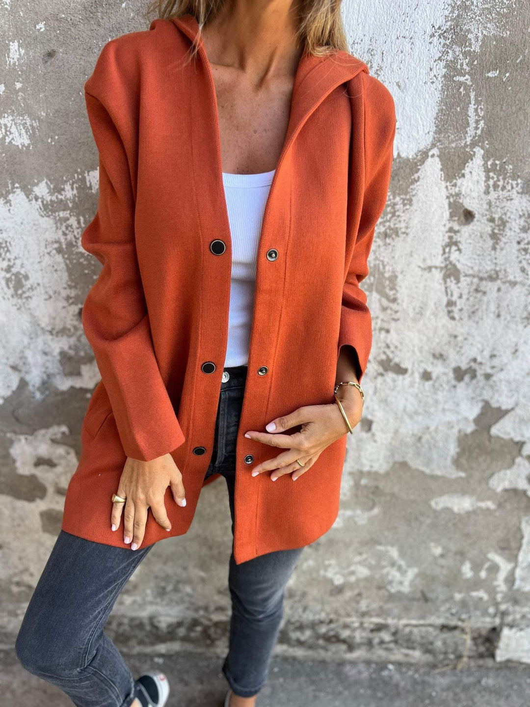 Elara · Élégant Gilet Long avec Capuche