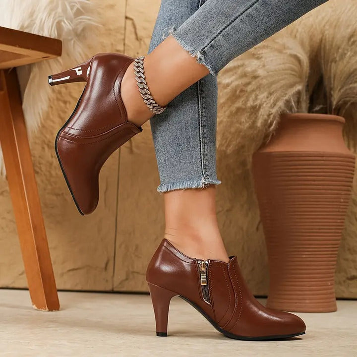 Elara · Bottines Élégantes à Talon Soutenu