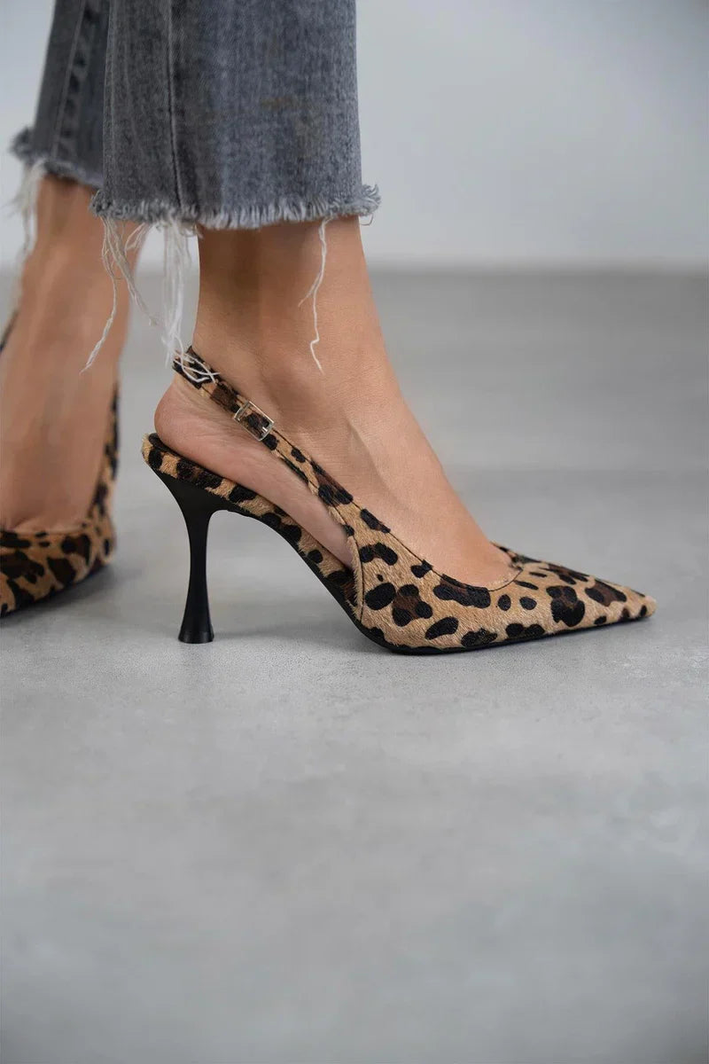 Mónica – Chaussures à talons léopard à bout pointu