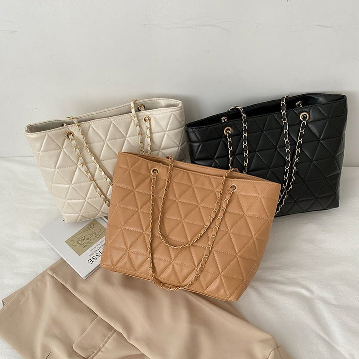 Elara · Sienna Tote Bag