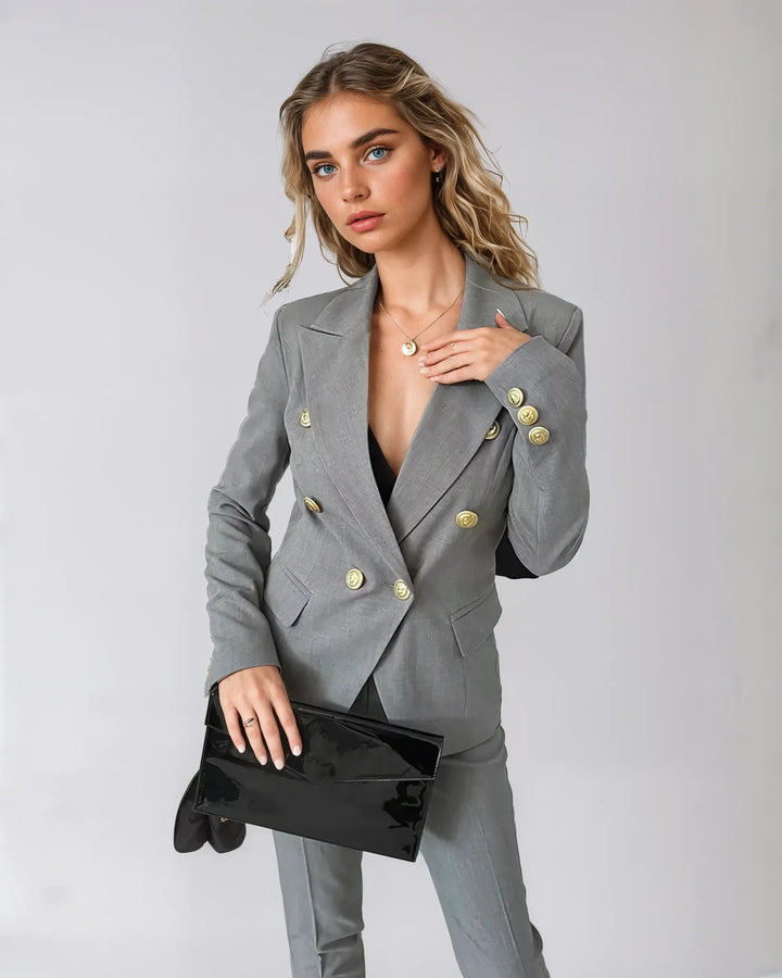 Elara · Élégance Tailleur Chic