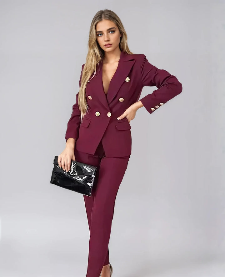 Elara · Élégance Tailleur Chic