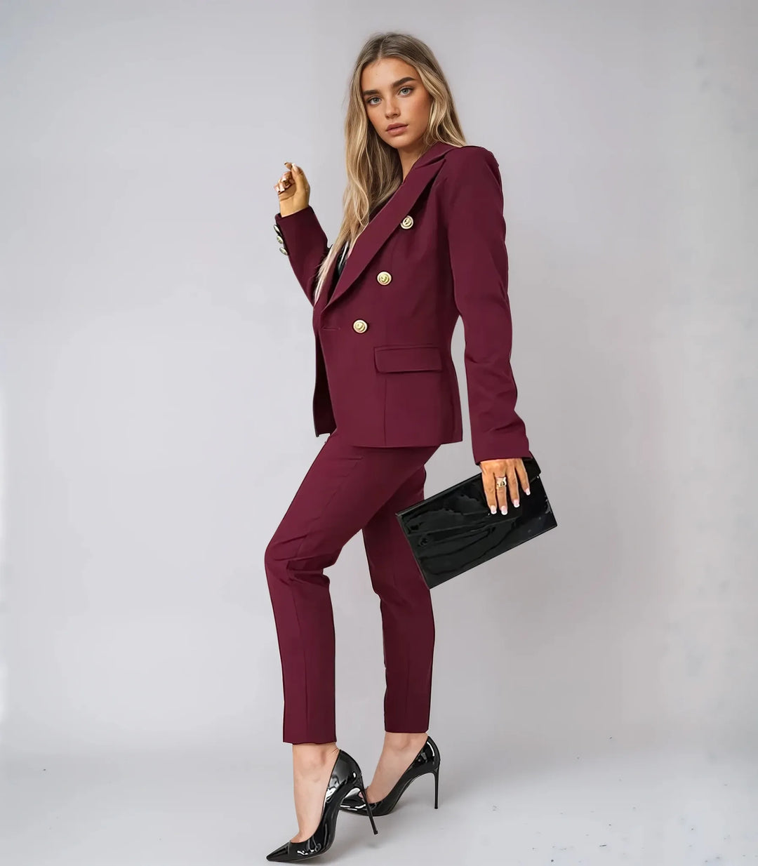 Elara · Élégance Tailleur Chic