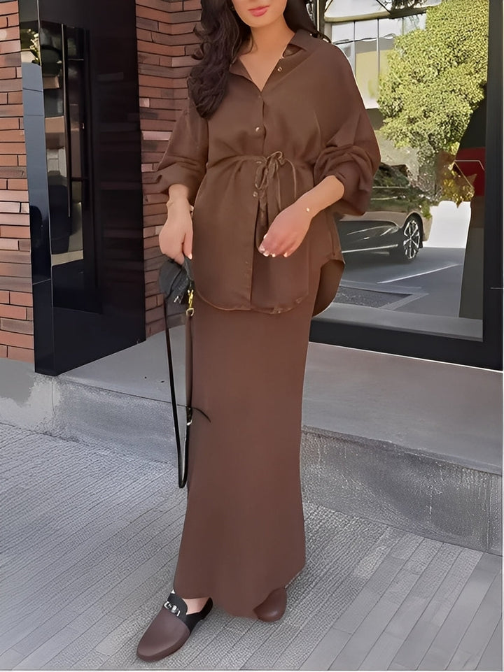 Radomira – ensemble avec blouse nouée